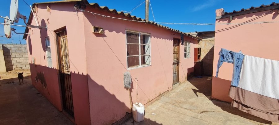 10 Bedroom Property for Sale in Zwide Eastern Cape